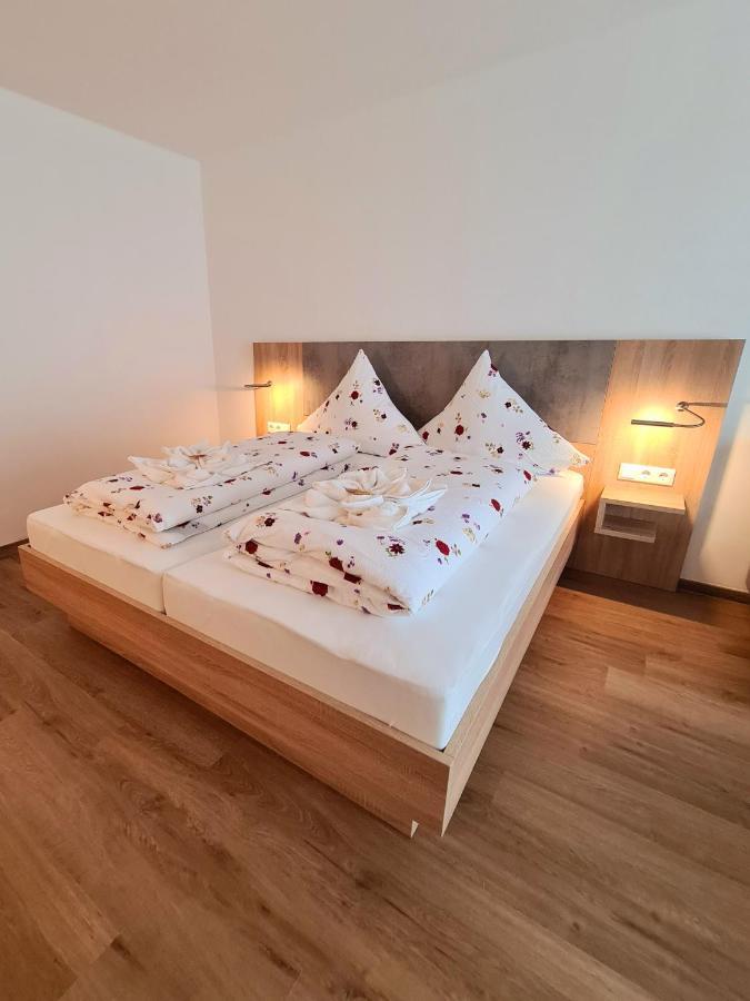 Hotel Pension Nordzeit Норддайх Екстериор снимка
