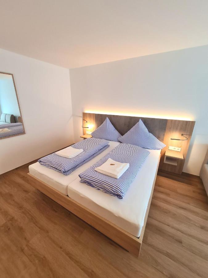 Hotel Pension Nordzeit Норддайх Екстериор снимка
