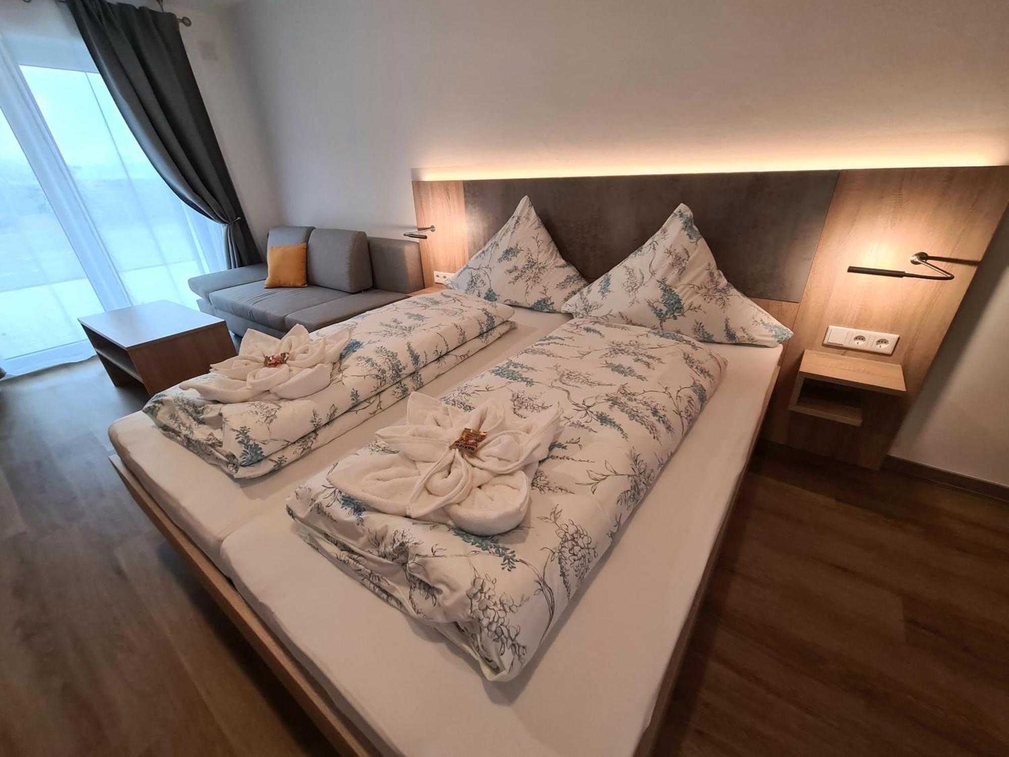Hotel Pension Nordzeit Норддайх Екстериор снимка